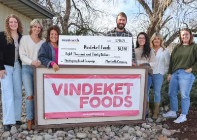 Mantooth Company Marks 30th Anniversary by Giving Back to Local Community; Over $8,000 raised for Vindeket Foods